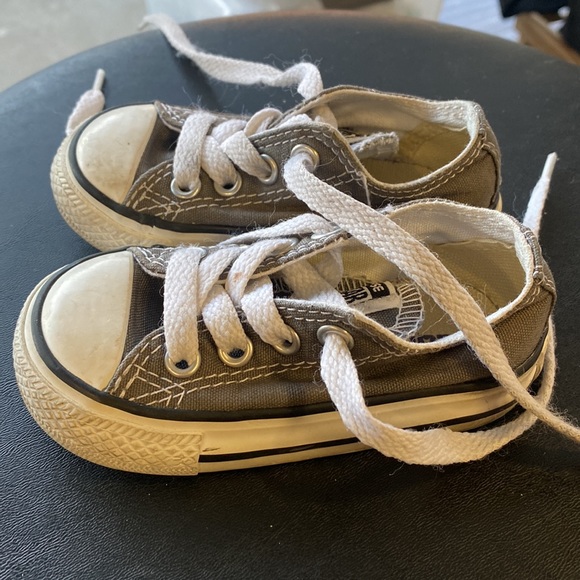 Converse - Picture 2 of 6